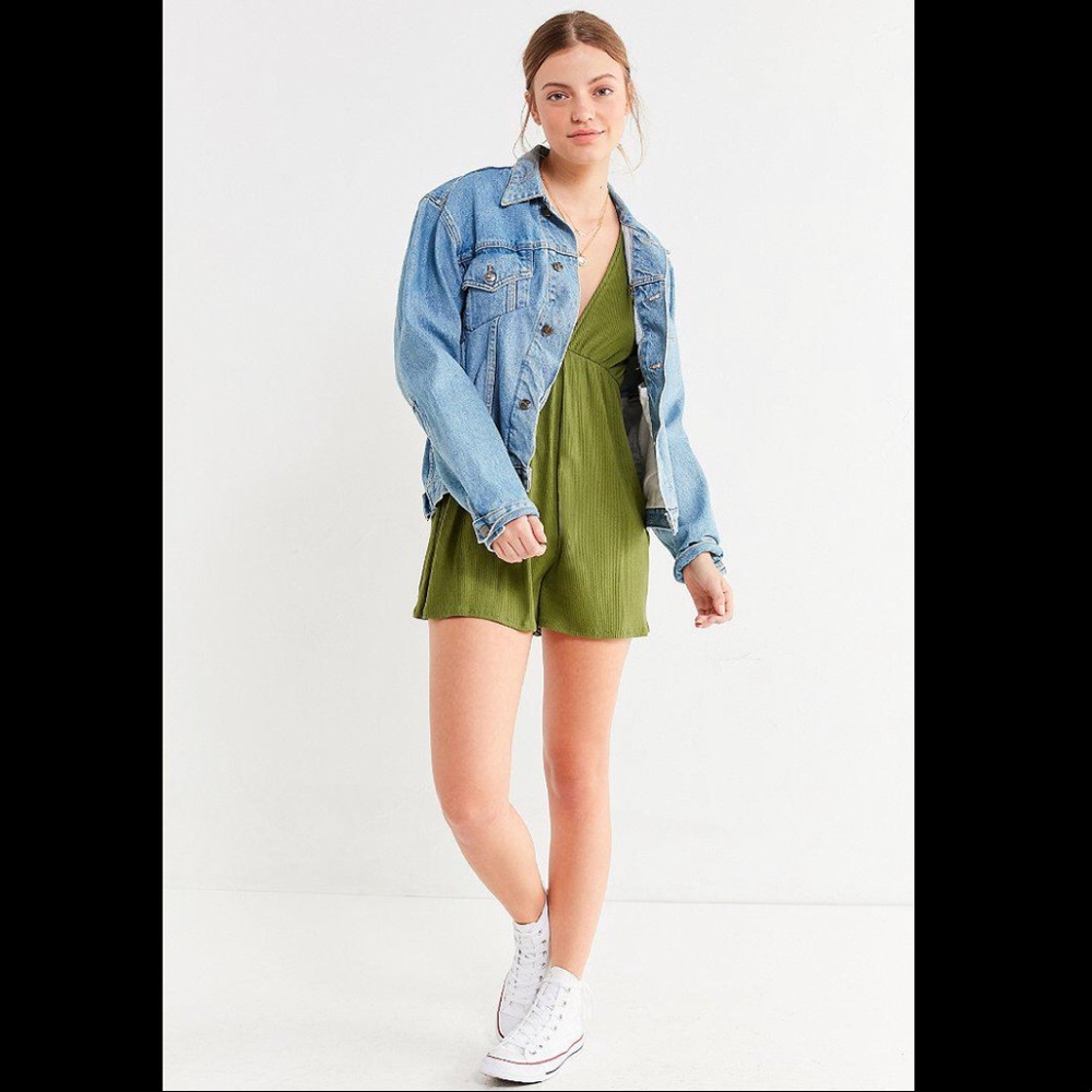 NWT UO Ribbed Knit Plunging Babydoll Romper